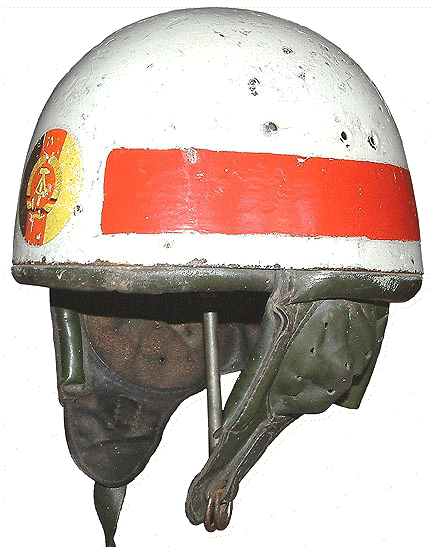 Casque de circulateur de la NVA